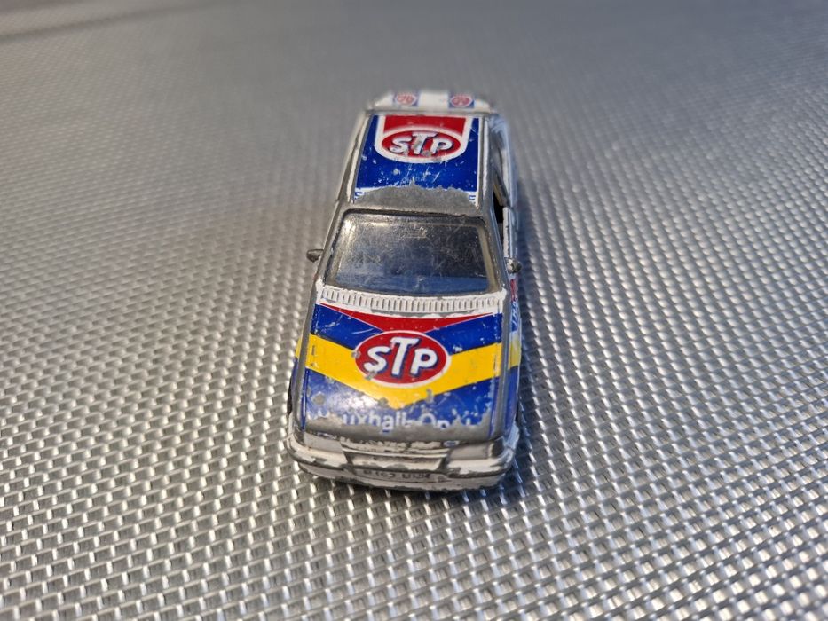 Matchbox  opel kadett gsi model samochodu