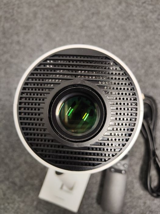 Projector portátil64738769247361123