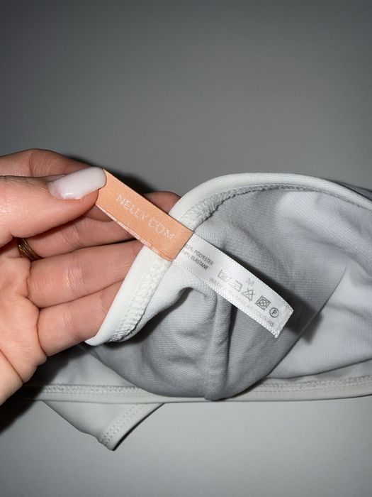Biało- niebieski strój kąpielowy h&m 90C