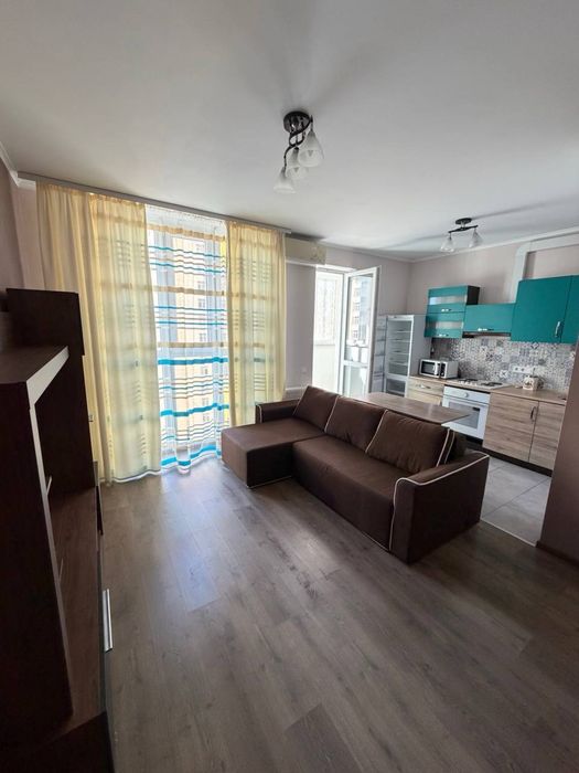 Жк Яскравий, квартира студія від власника,  без комісії, Сімʼї Кульженків 37