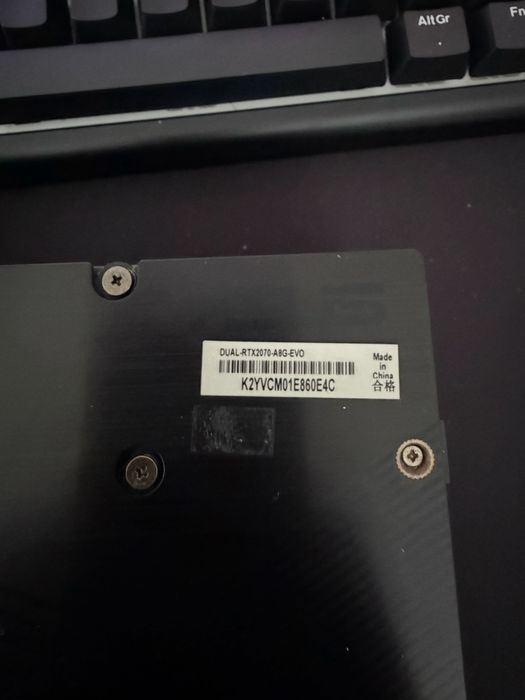 ASUS Dual GeForce RTX 2070 EVO 8 GB.