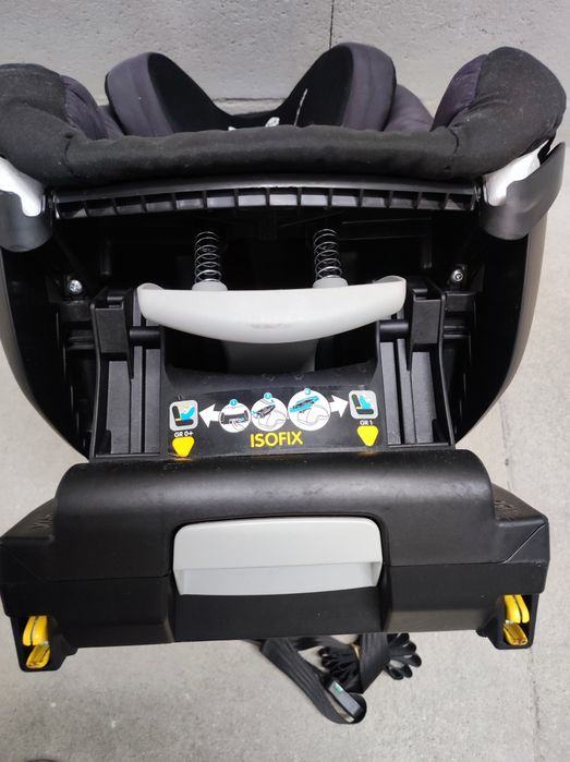Cadeira auto bebé