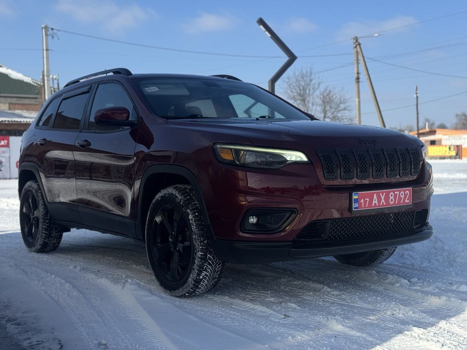 Продам Jeep Cherokee KL 3.2 4x4