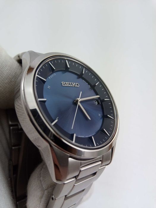 Мужские часы Seiko Solar SBTM247 титан радиоконтроль сапфир Japan made