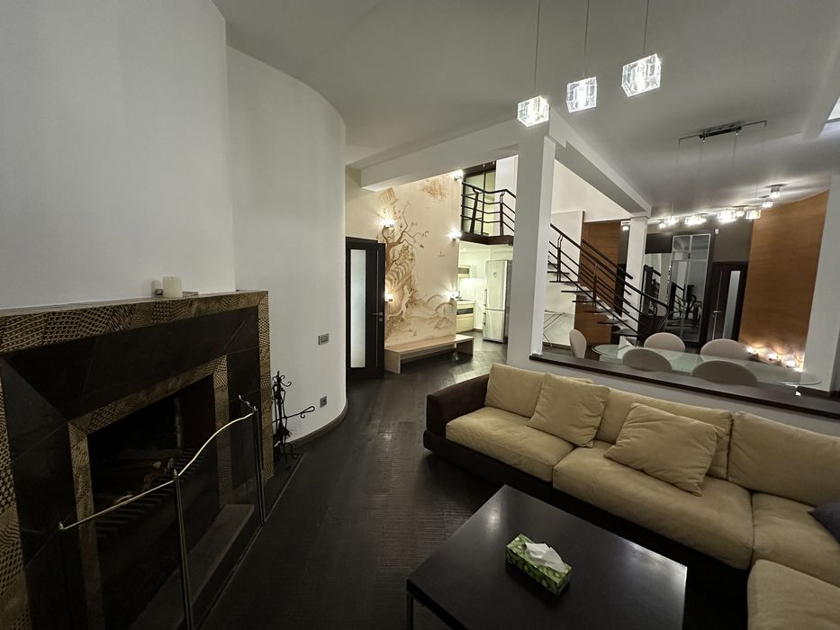 Два уровня в самом центре