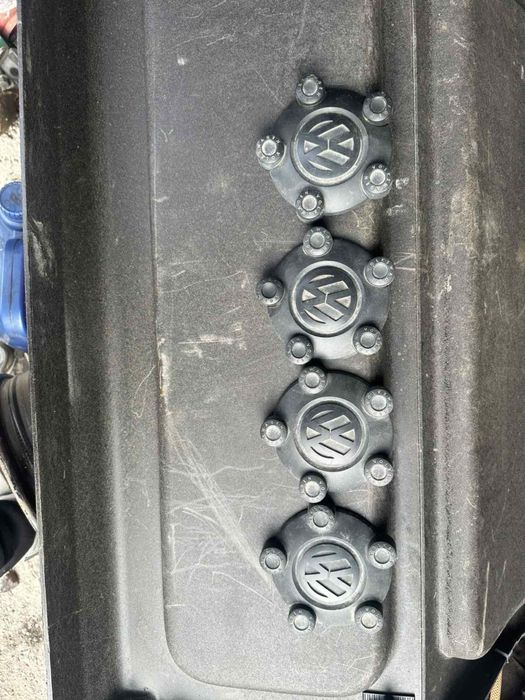 Ковпаки Фольсваген Каді .    Т5