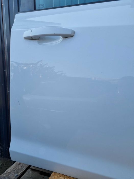 Opel Astra J Drzwi Prawe Przód Kolor Z40R