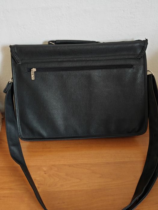 Aktówka, torba na laptopa