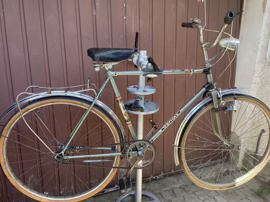 Varias bicicletas para venda