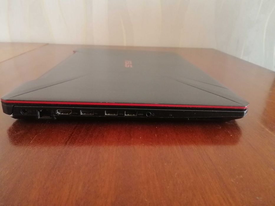 ASUS TUF Gaming FX504GE-DM050