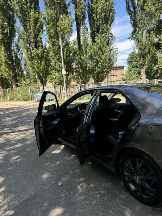 Продам Toyota Camry 2.5 2014 год