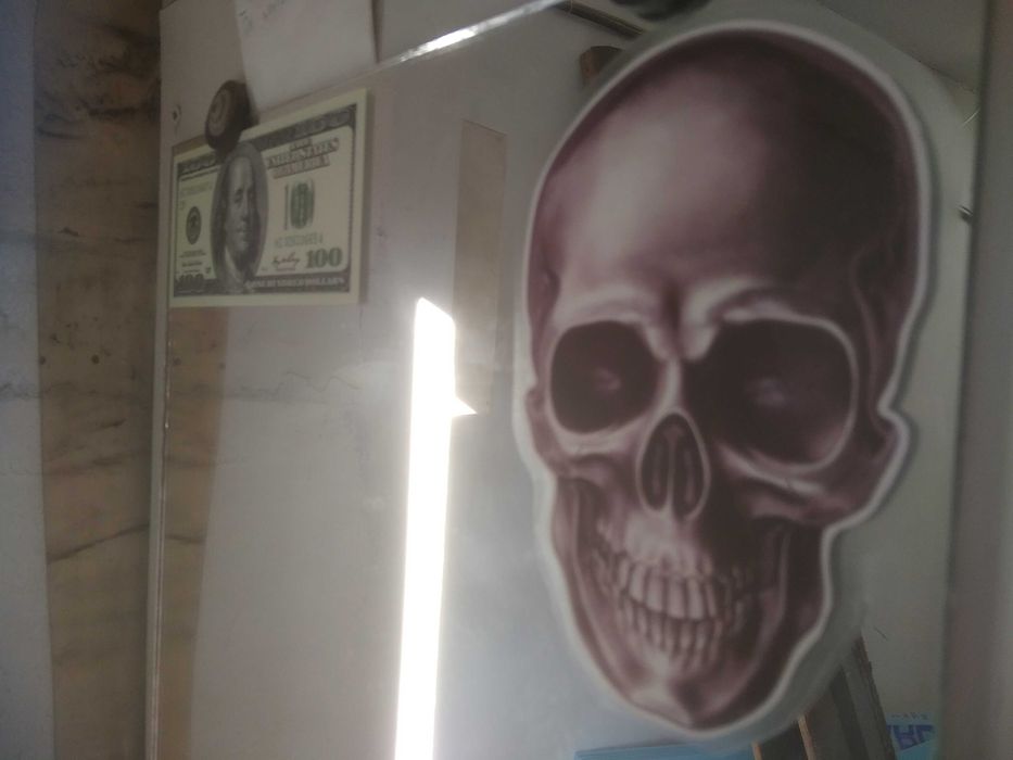 Наклейка на Авто 100 Долларов, Череп, Lucky Strike