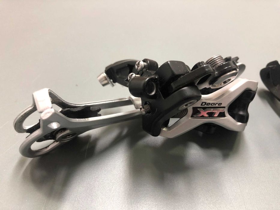 Desviadores SRAM e Deore XT