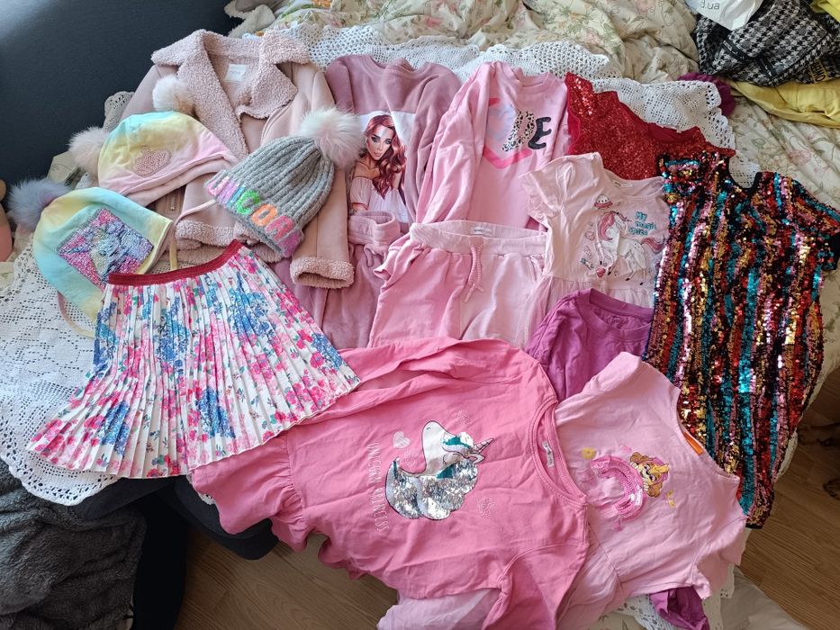 Лот речей на дівчинку зріст 140-152 куртка дублянка костюм сукня