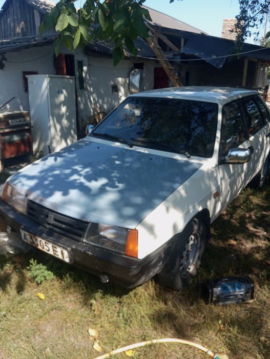 Продам ВАЗ 21099