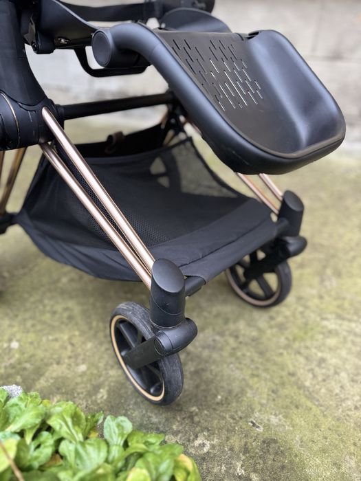 Шасі CYBEX Priam 4.0 Rose Gold золоте