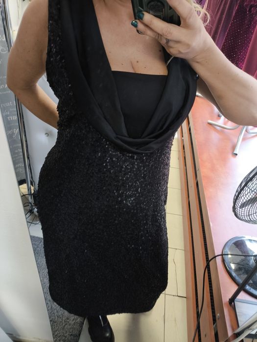 Duży rozmar piękna czarna sukienka cekiny 48,50