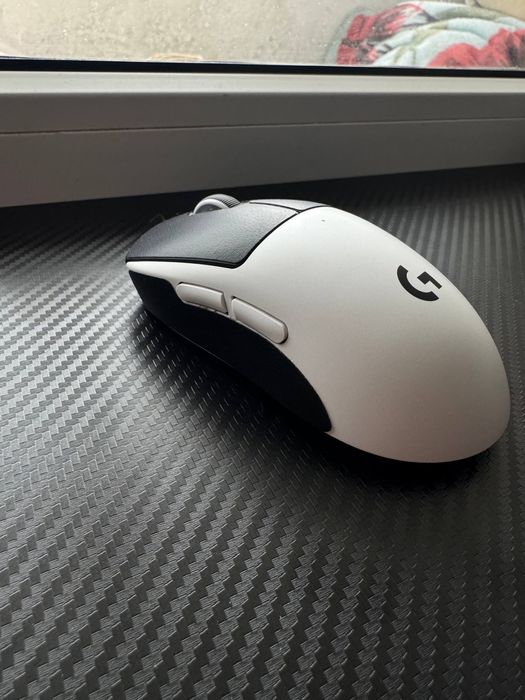 Logitech G PRO X2 Superstrike Lightspeed