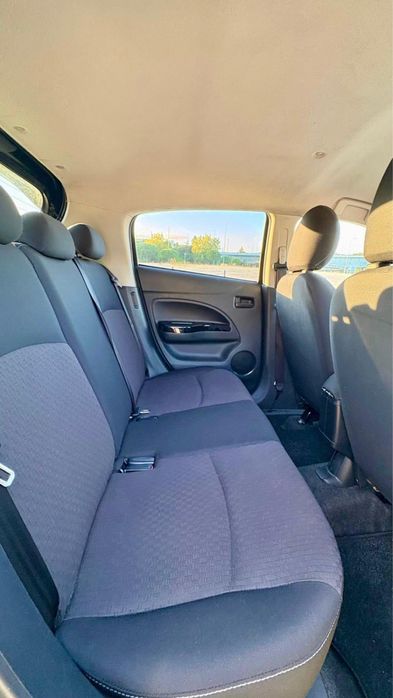 Mitsubishi preto Space Star caixa automatica connect edition