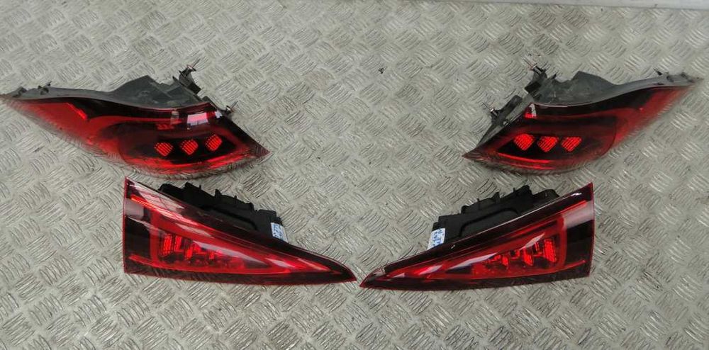 Задний фонарь Mercedes W167