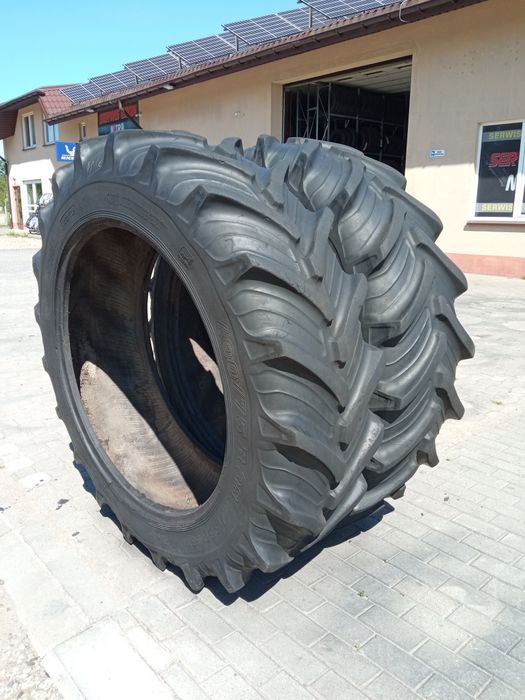 Para opon 400/75R38 ( 15.5R38 )Taurus Point7Specjal