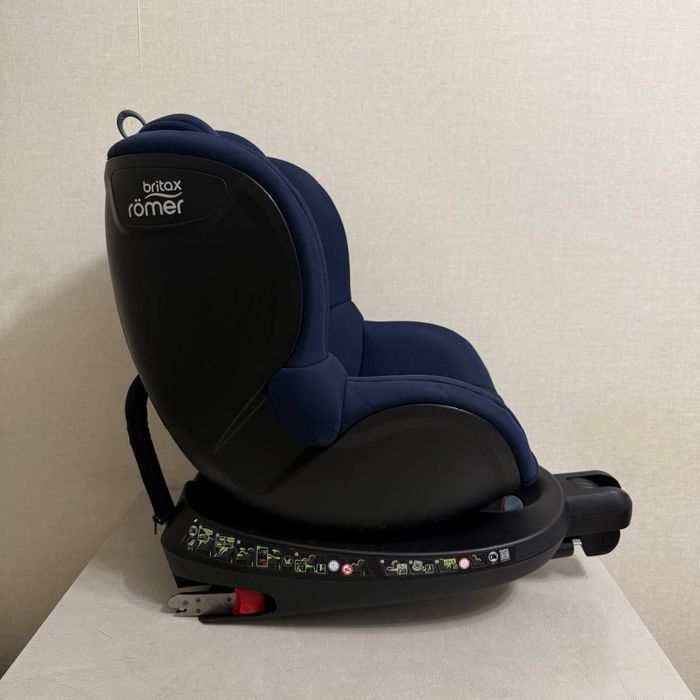 Дитяче автокрісло Britax Römer Dualfix² R