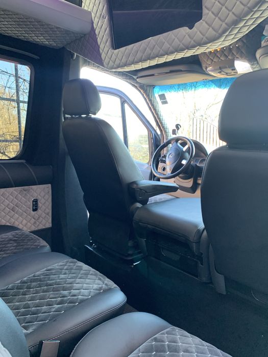 Перевезення,Нерегулярні перевезення, послуги водія з авто.