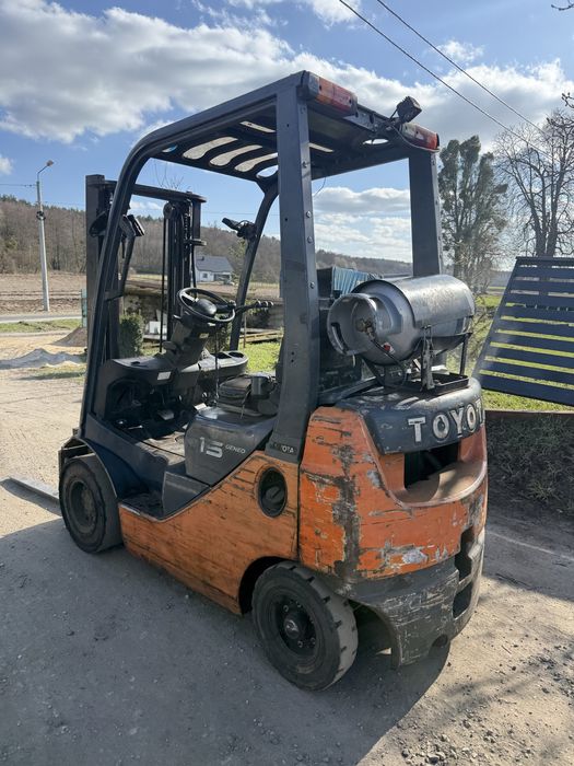 Wozek widlowy toyota 8fg15 duplex 4y