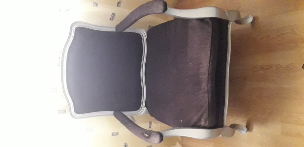 Cadeirão antigo lindíssimo