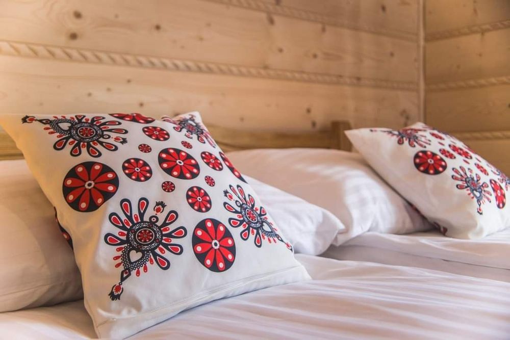 Pokoje i Apartamenty Góralskie Spanie obok Chochołowskich Term Witów