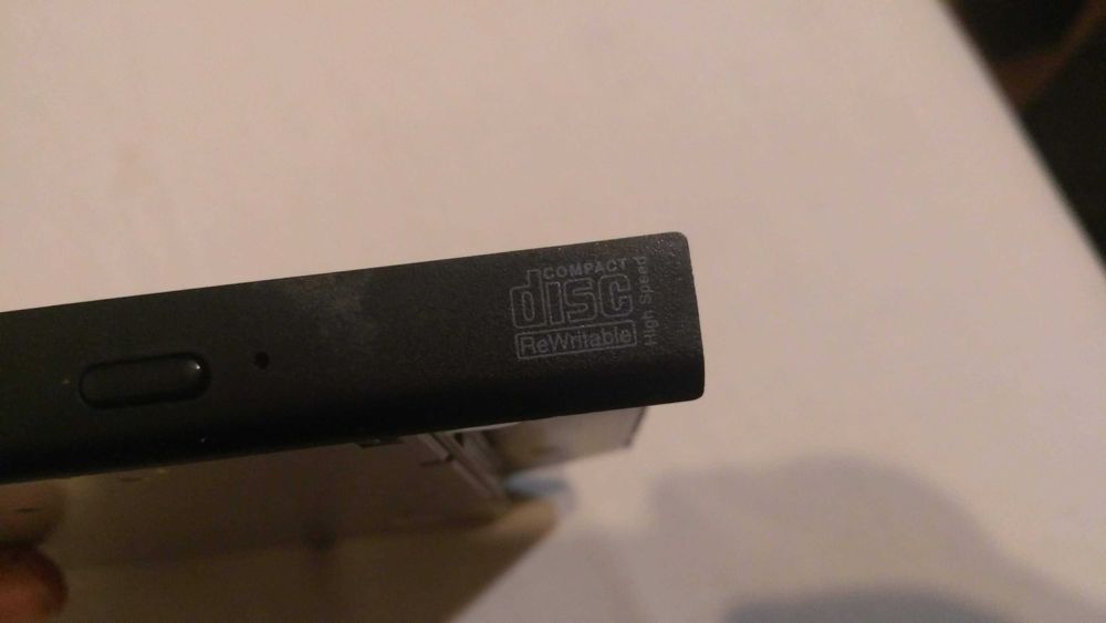 Wewnętrzny napęd DVD RW SD-R6372, Toshiba