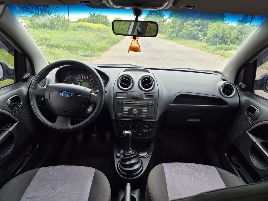 Продам Ford Fiesta