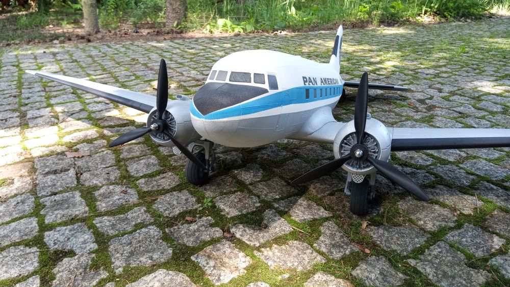 DC3 model samolotu  (druk 3D)