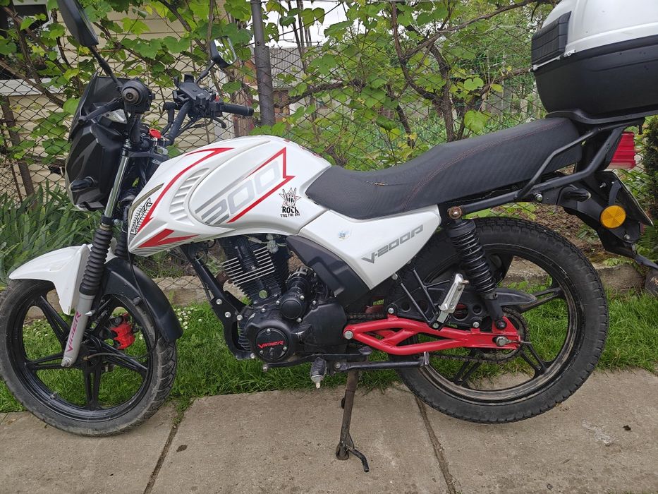 Продається класний мото Viper ZS200A-2