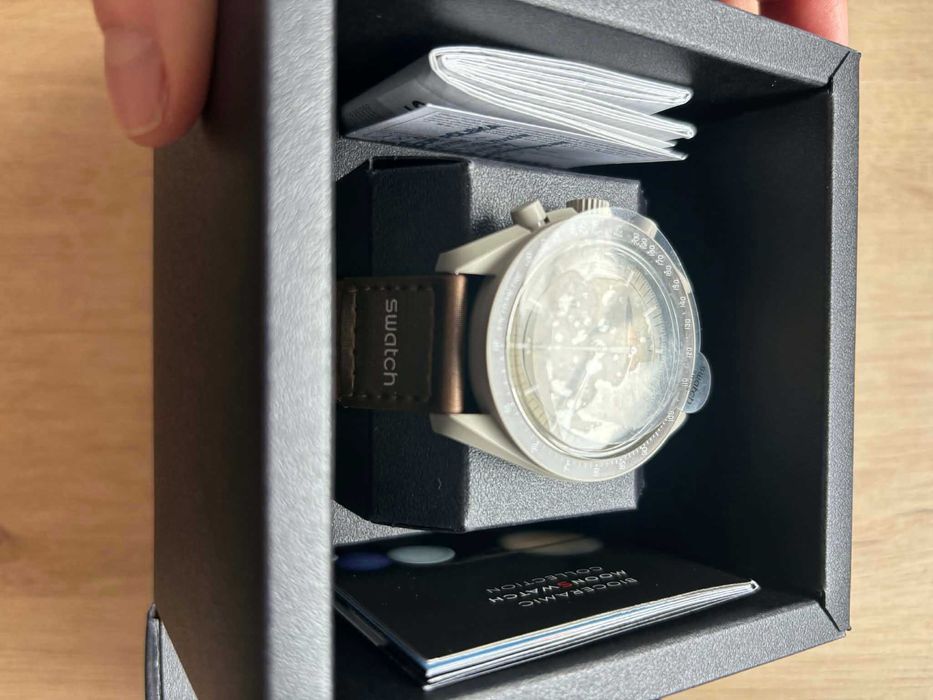 Nowy zegarek Swatch x Omega Bioceramic Moonswatch Mission to Saturn