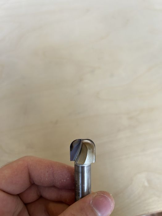 Продам фрези по дереву б/у