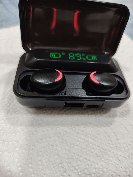 €15 rechargeable Bluetooth headphones, available for pickup in Rio Tinto or shipping via CTT64737706264066120