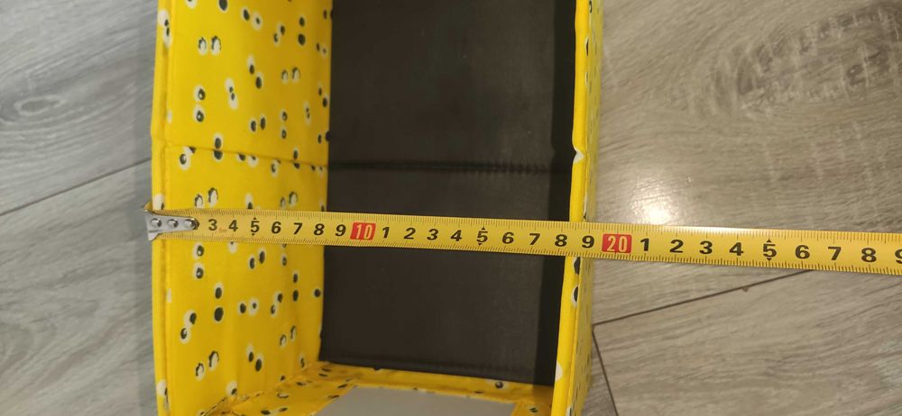 Małe pudełeczko organizer tekstylny dla dzieci