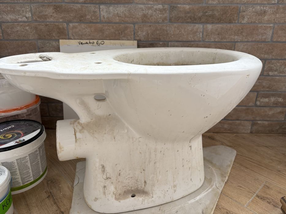 Туалет для будівництва