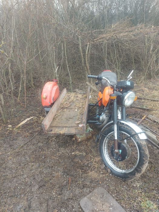 Продам  Іж планета 3