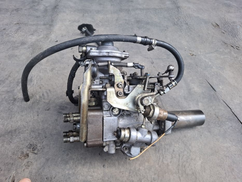 Паливний насос ТНВД Bosch 0460404074 Opel Frontera A / Omega A 2.3 TD