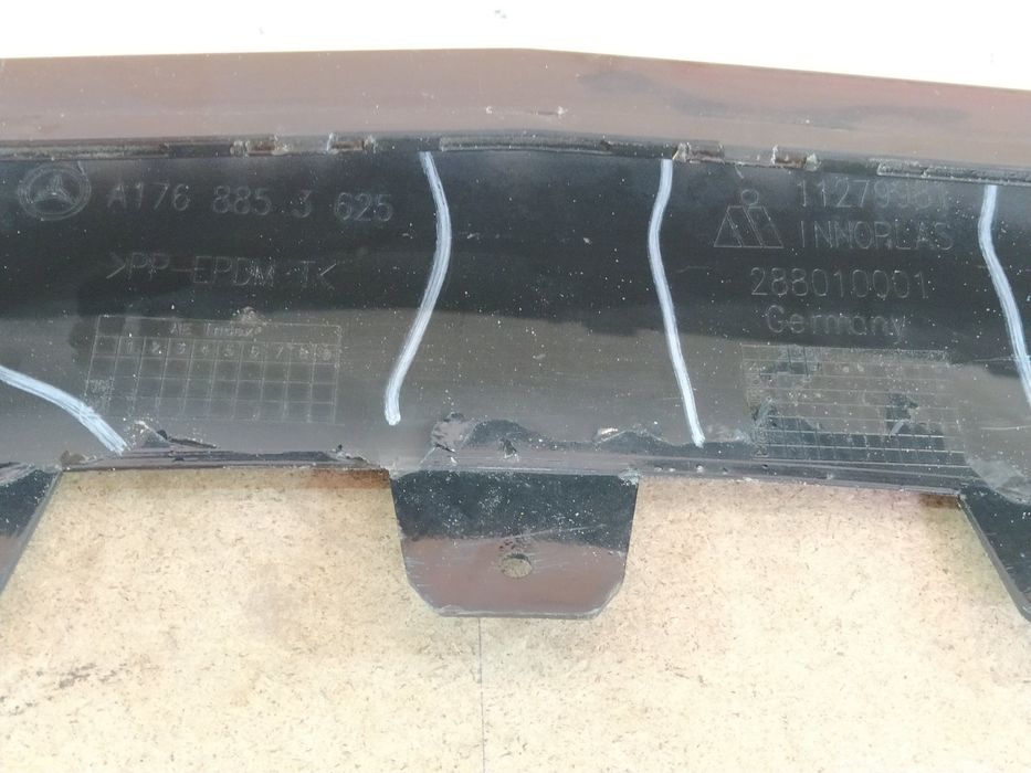 Mercedes A-Class W176 2015-2018 передний бампер рестайлинг A1768853625