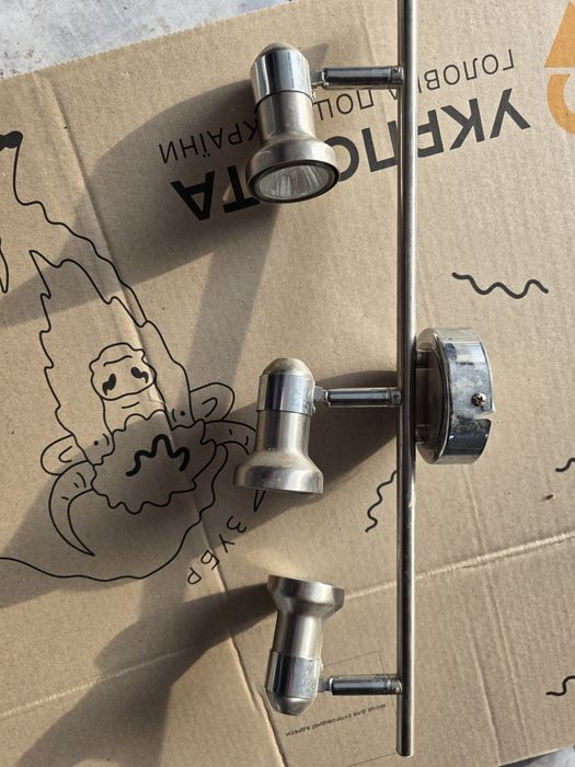 Світильник-спот на 3 лампи (стельовий/настінний), металевий