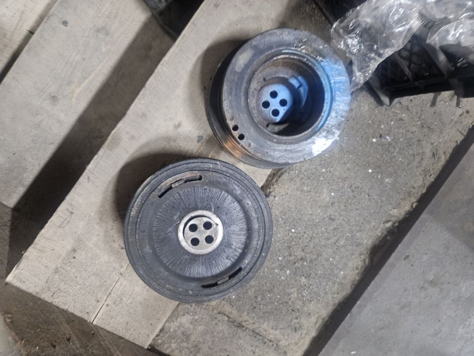 Шків колінвалу БМВ Е39 Е46 Х5 Е53 3.0 дизель BMW E39 E46 X5 E53