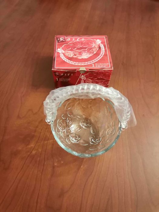 Bomboneira, nova em caixa