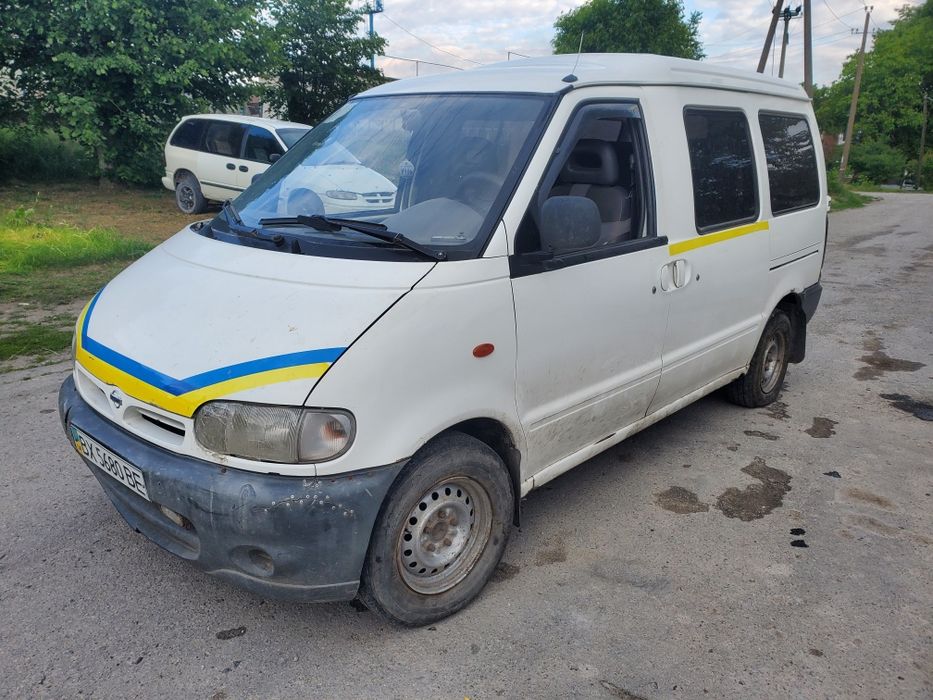Продам або обміняю Ніссан Ванета