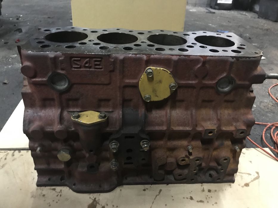 Blok silnika Mistubishi S4E