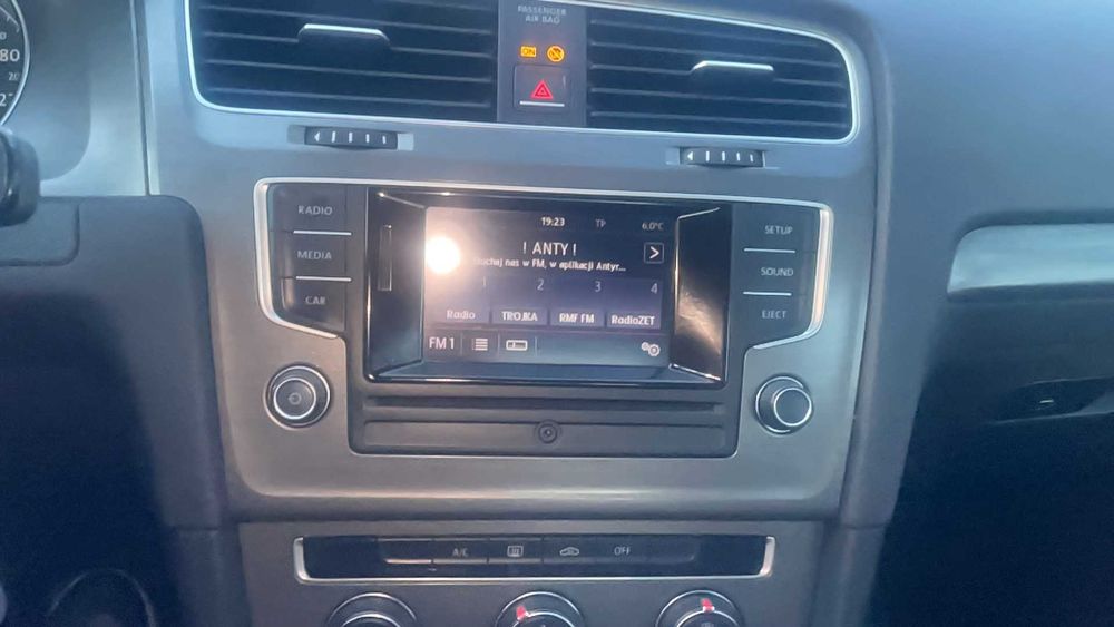 Volkswagen Golf VII  (5G) 1,2 TSI 77kW (105 KM) Comfortline