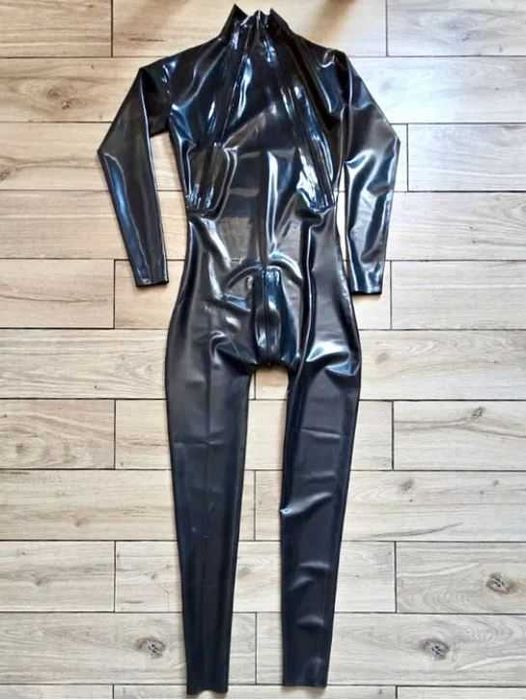 736/ Czarny L ODRĘKI LATEX CHLOROWANY Kombinezon pierś zamki catsuit