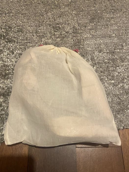 Sapato cetim bege tamanho 40